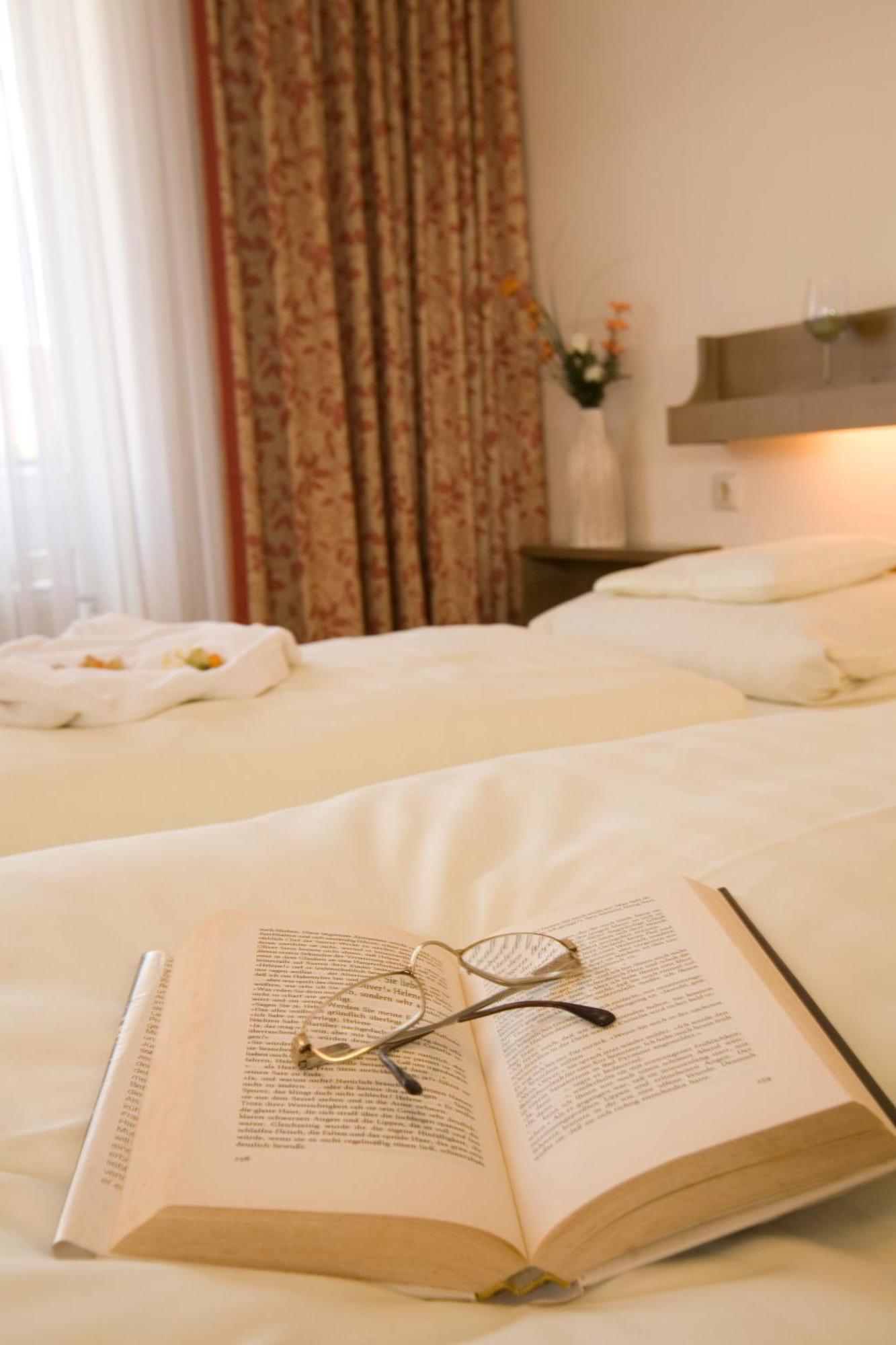 Graefliches Hotel Alte Post Bad Birnbach Esterno foto