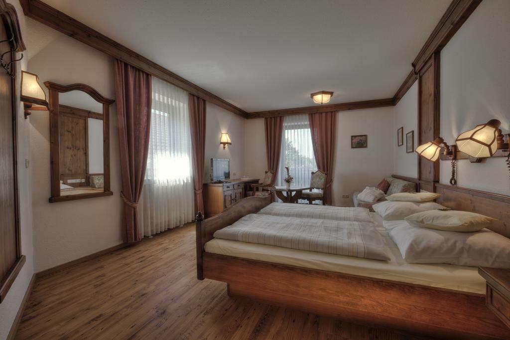 Graefliches Hotel Alte Post Bad Birnbach Esterno foto